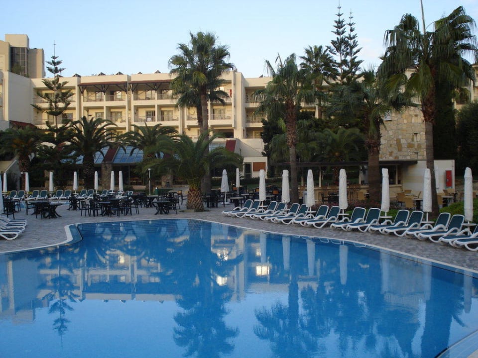 Pool Barut Hemera