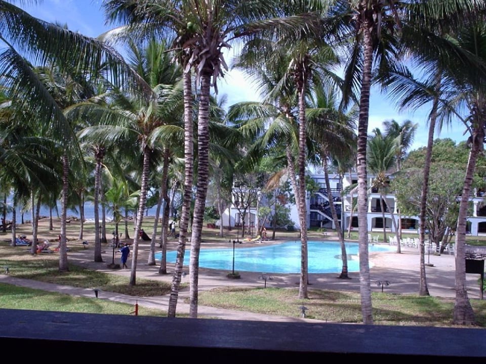Shanzupool Emrald Beach Resort & Spa