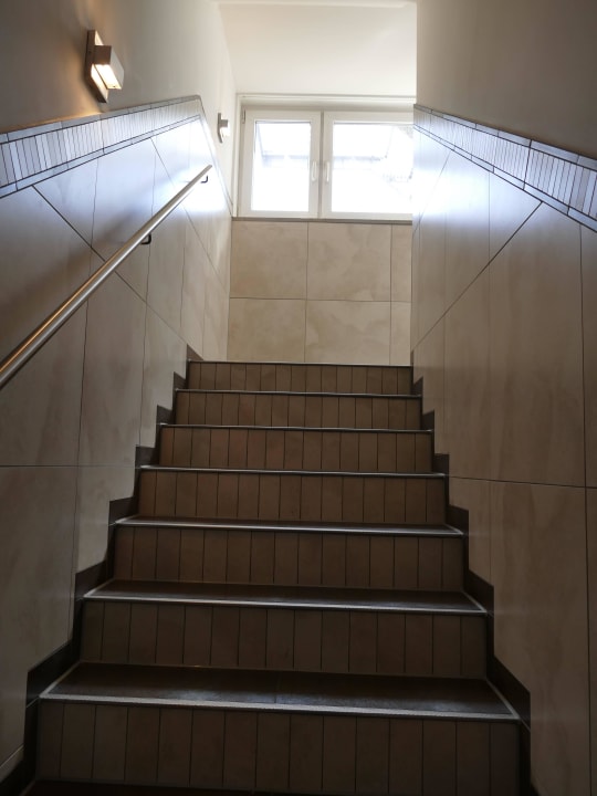 Treppenaufgang carathotel München City