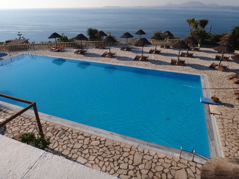 Basen Hotel Pantokrator