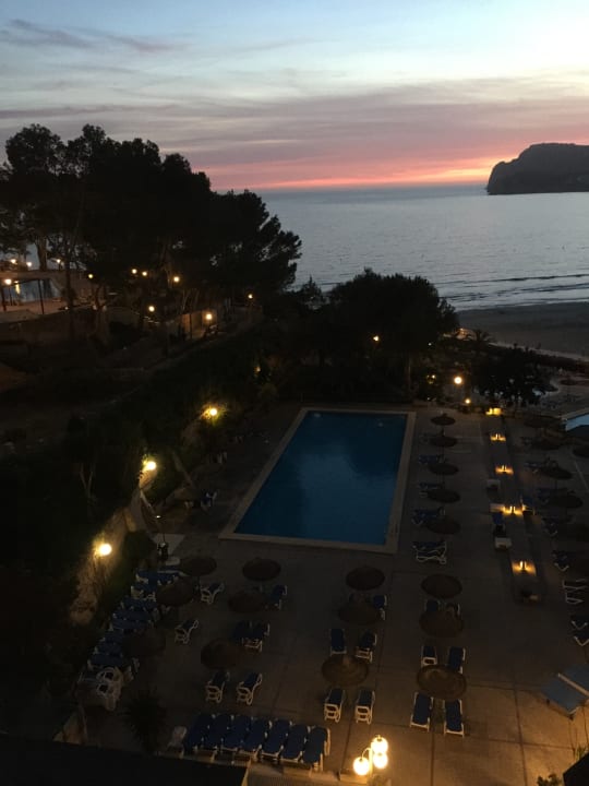 Pool Hotel Vibra Beverly Playa