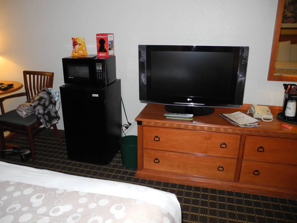 Kühlschrank, Mikrowelle, Hotel La Quinta Inn Orlando I-Drive North