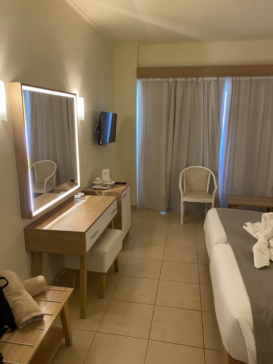 Zimmer Hotel Kalithea Horizon Royal