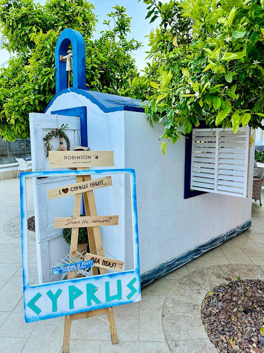 Sonstiges ROBINSON CYPRUS