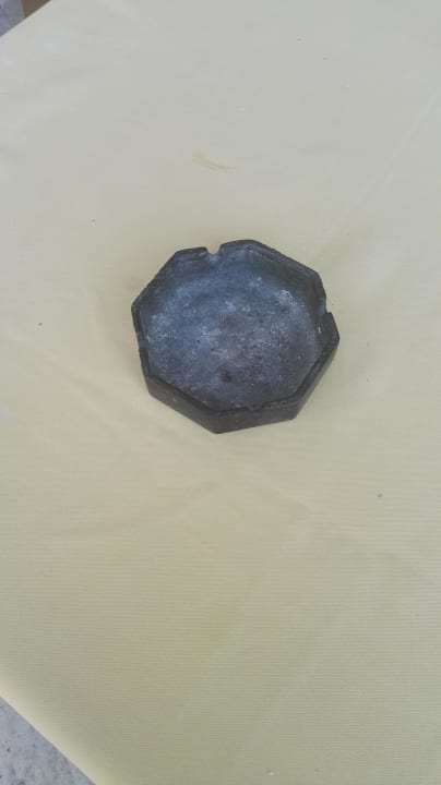 Tische Semoris Hotel