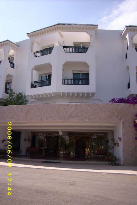 Hotel von außen Palmyra Golden Beach