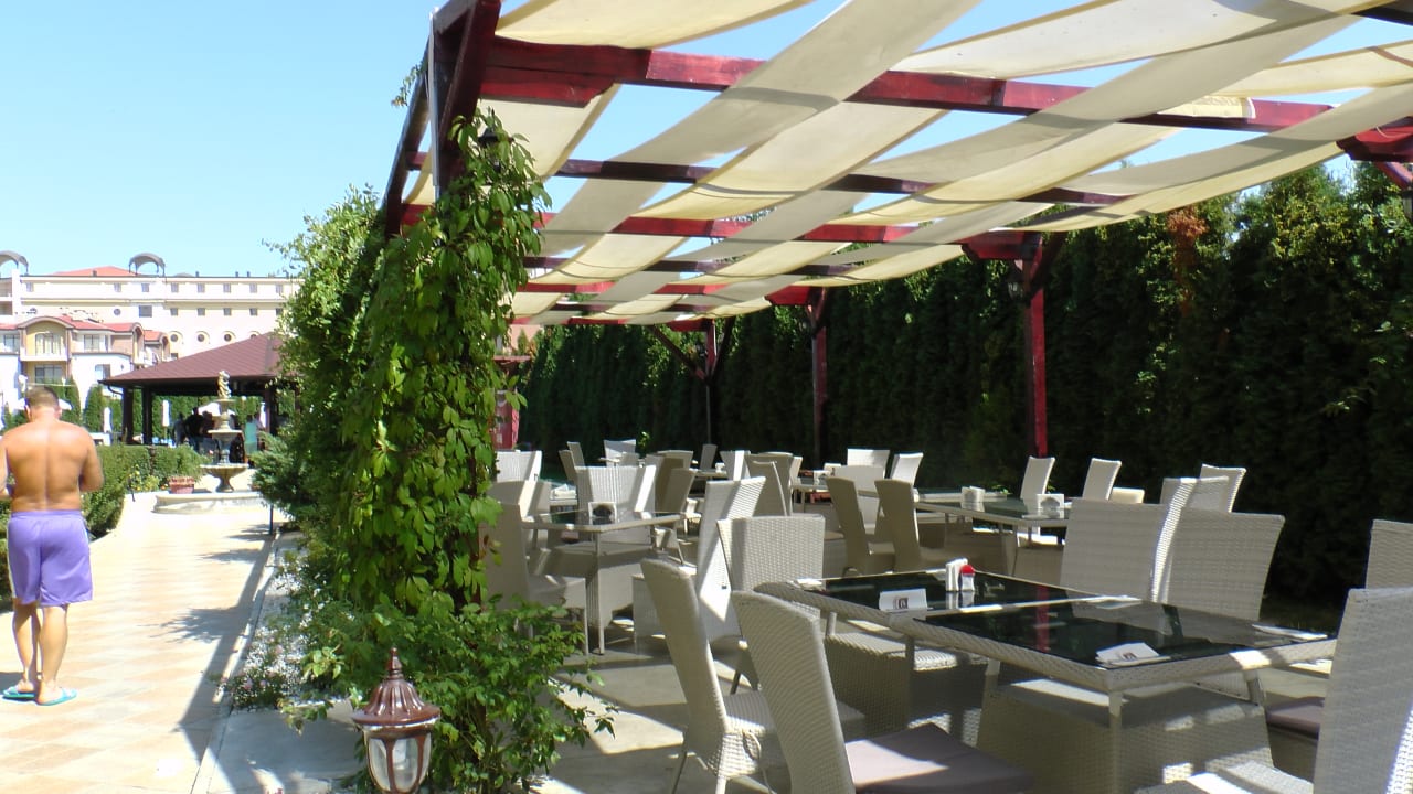 Gartenanlage Hotel Cazablanka / Casablanca