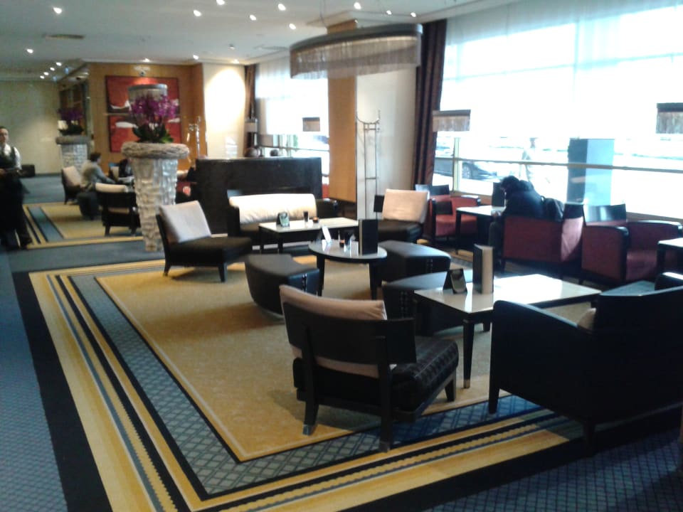 Lobby Steigenberger Hotel Graf Zeppelin