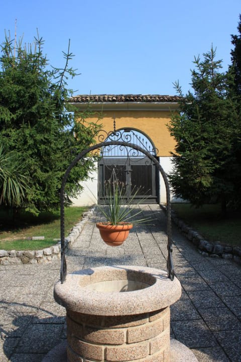 Brunnen im Innenho Hotel Segattini