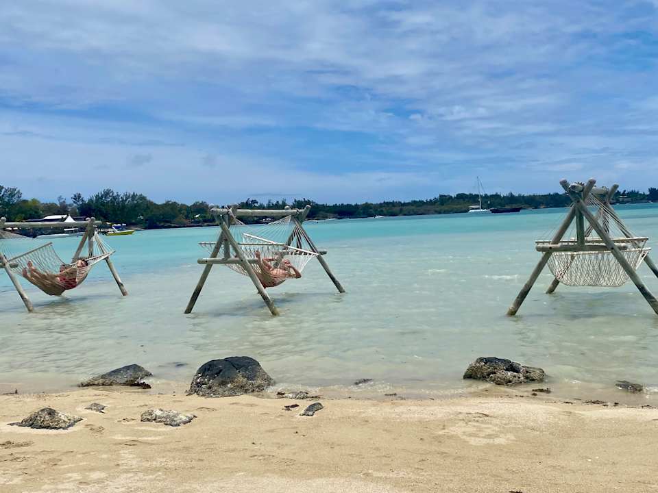 Strand Zilwa Attitude