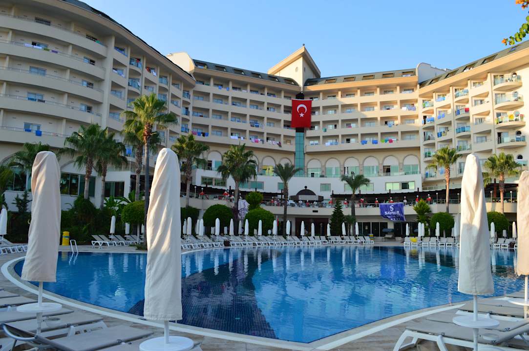 Blick vom Pool Saphir Resort & Spa