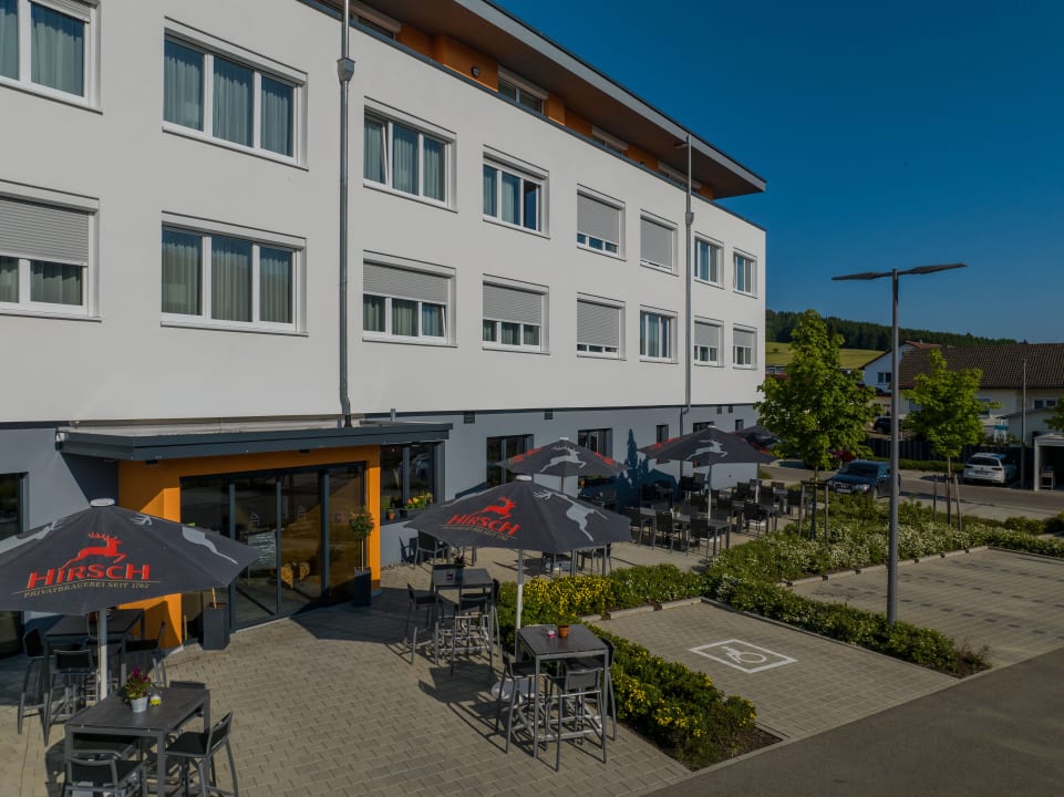 Außenansicht Hotel Schlossberg Wehingen