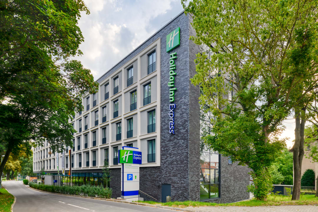 Außenansicht Holiday Inn Express Göttingen