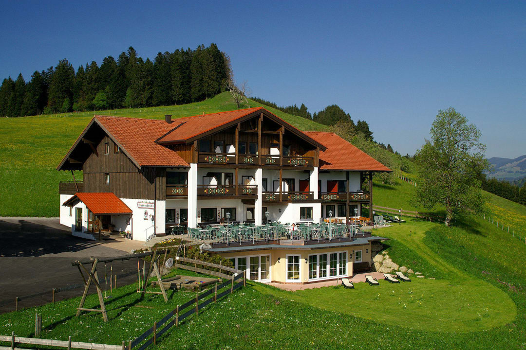 Außenansicht Sommer Berghof am Paradies