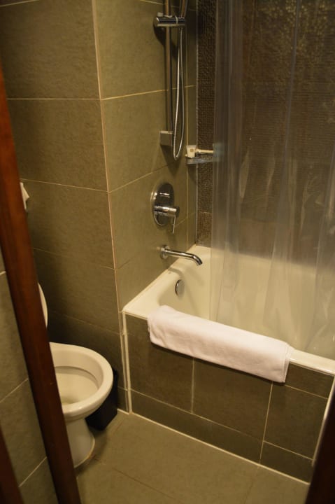 Bathroom Best Western Hotel Causeway Bay