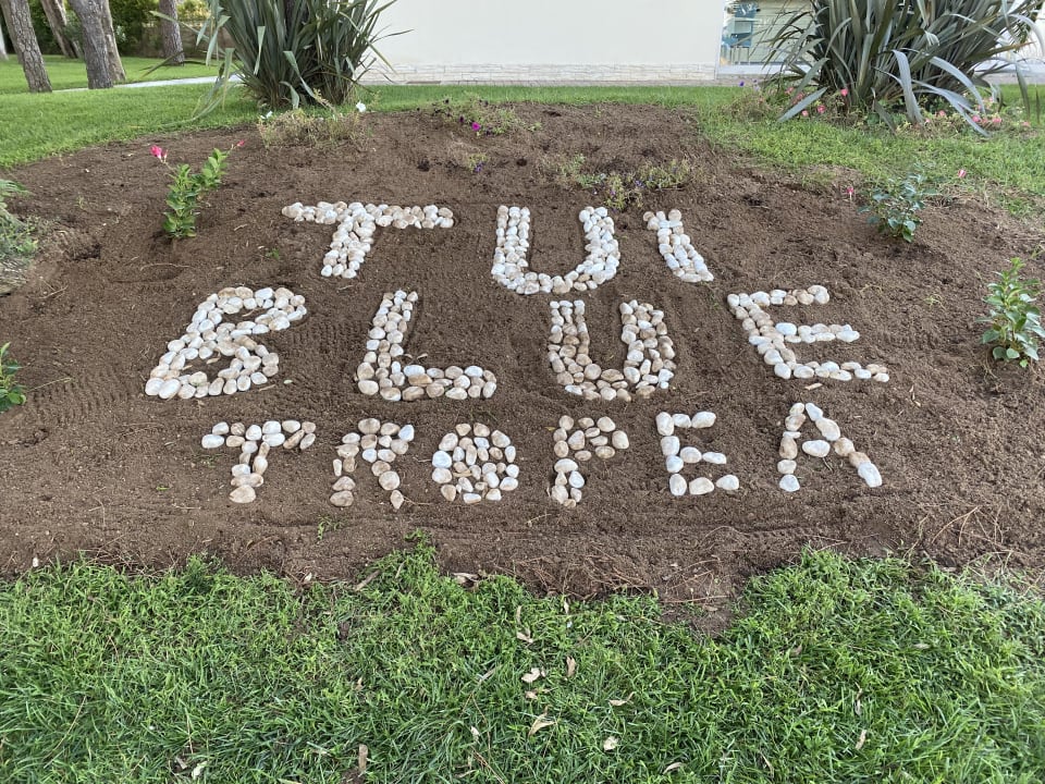 Gartenanlage TUI BLUE Tropea