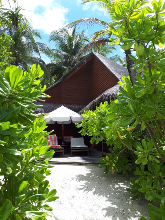 Zimmer Mirihi Island Resort