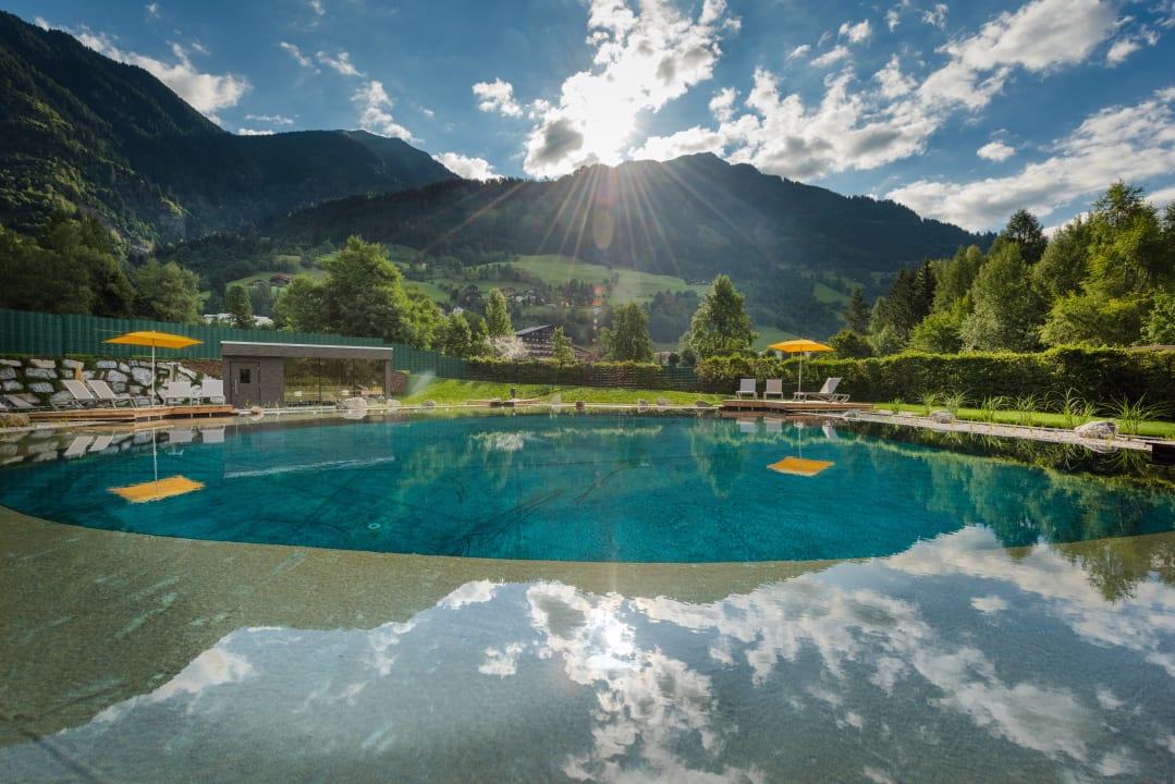 Pool Aktiv- & Gesundheitsresort das GXUND