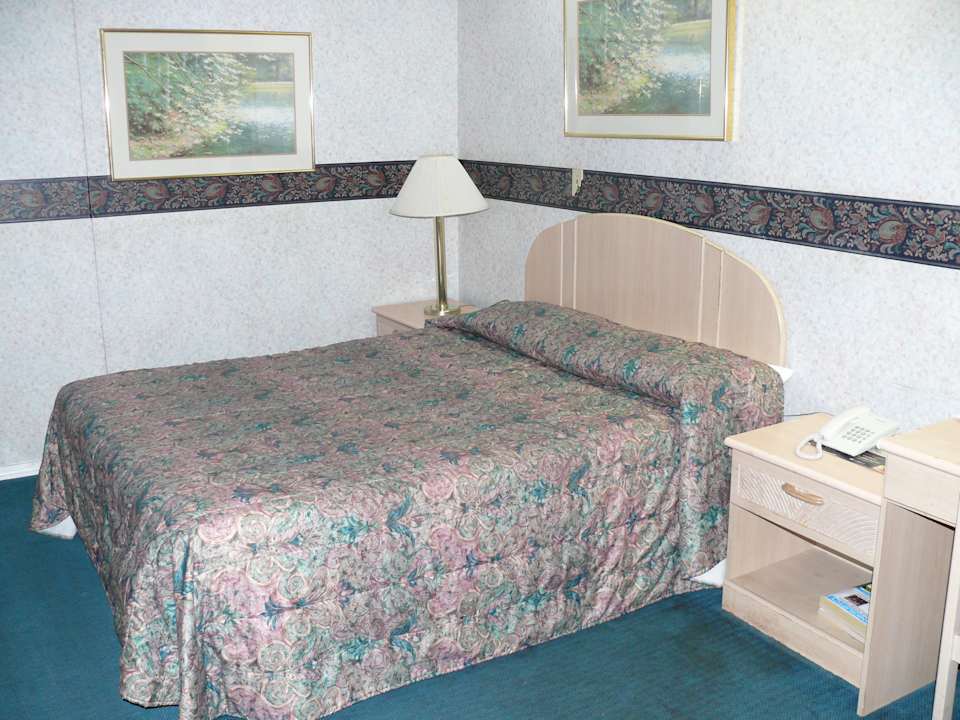 Zimmer Motel Executive Lodge