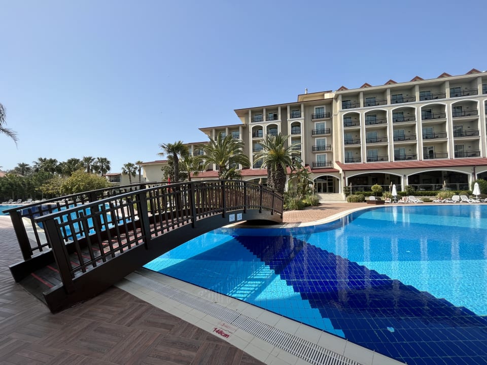 Pool Paloma Oceana