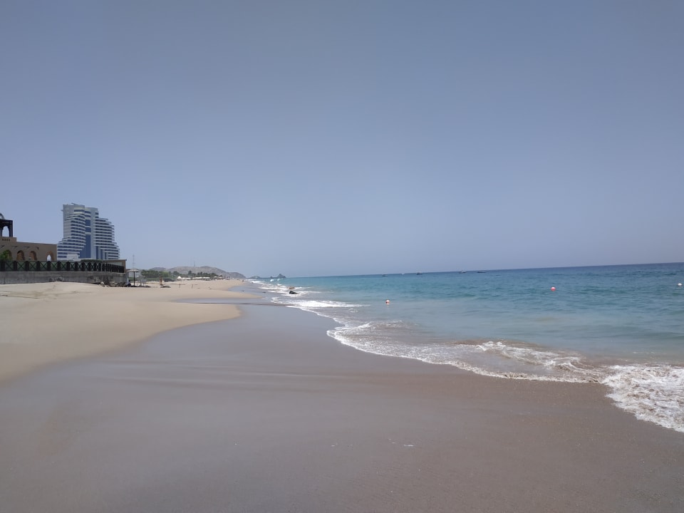 Strand Miramar Al Aqah Beach Resort