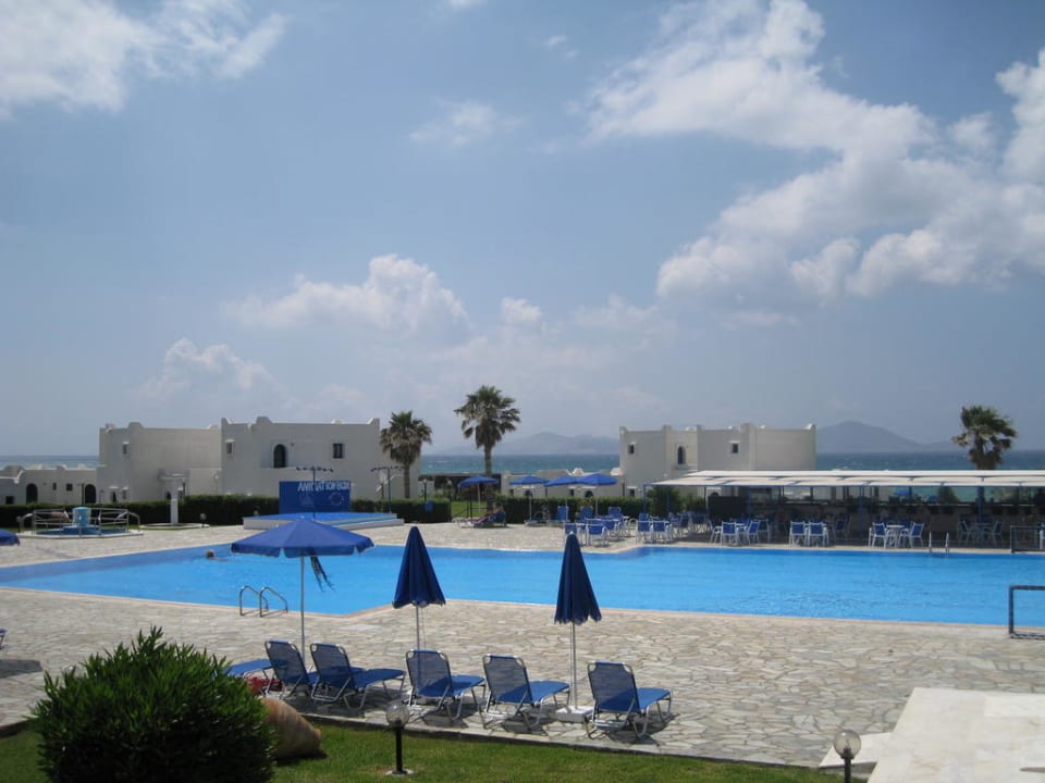 Pool Aeolos Beach Hotel