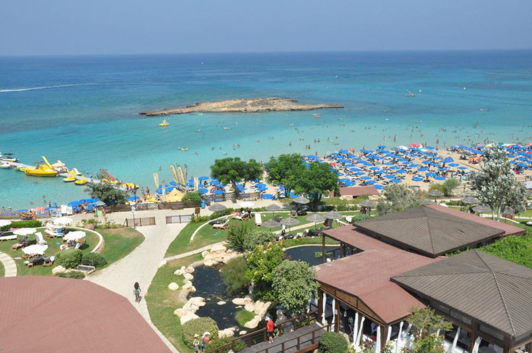 Ausblick vom Zimmerbalkon Hotel Capo Bay