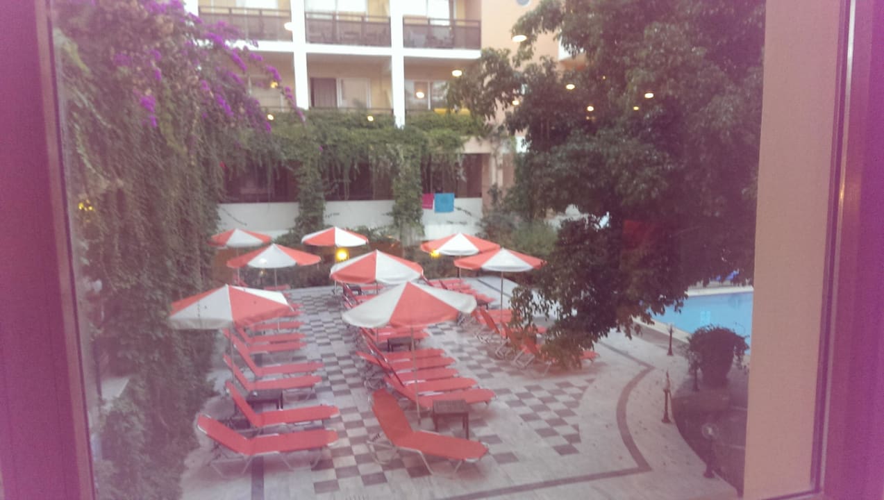 Poolanlage Atrium Ambiance Hotel
