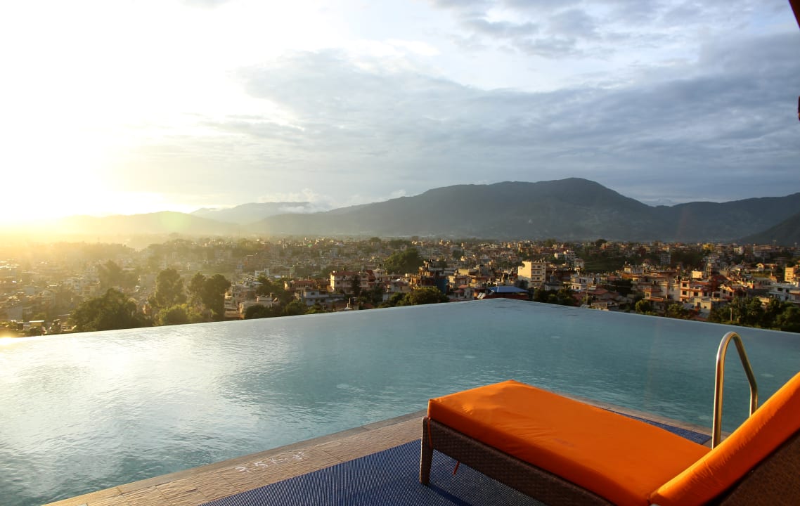 Pool Hotel Shambala