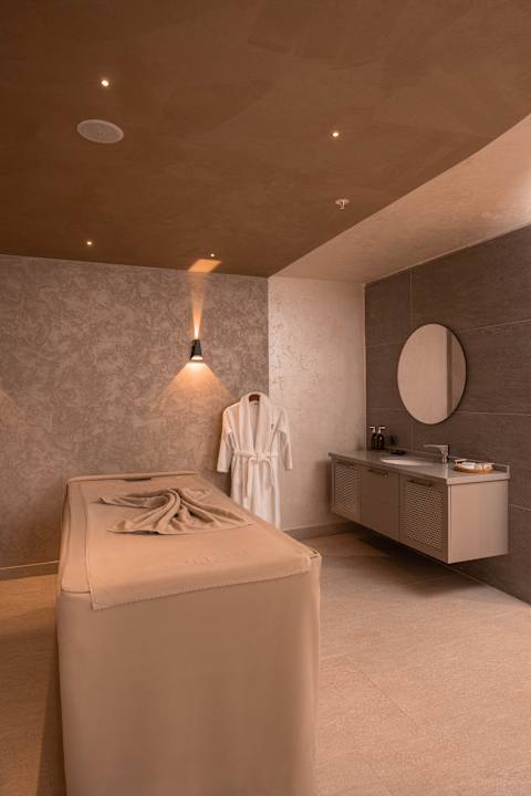 Sonstiges RENEX HOTELS