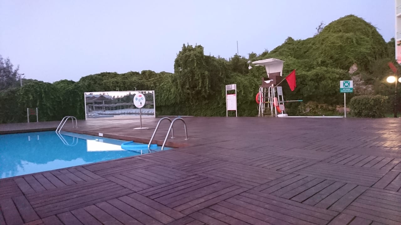 Pool Hotel SU & Aqualand