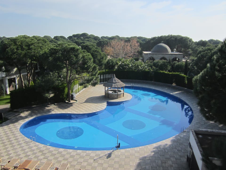 Blick auf den Erwachsenenpool Voyage Belek Golf & Spa