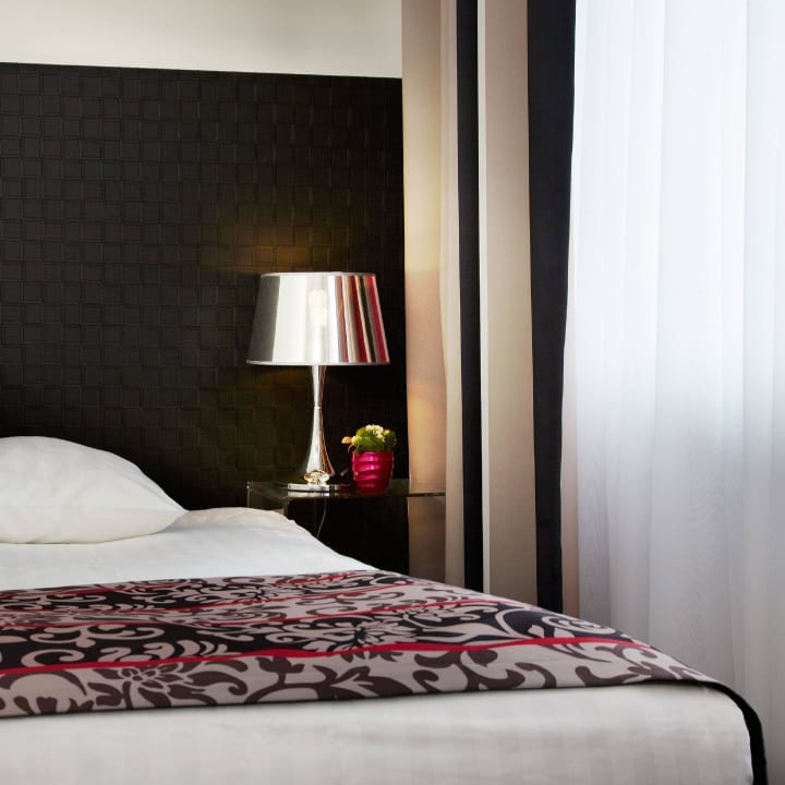 Superior room 5th floor Hotel Suisse Geneve