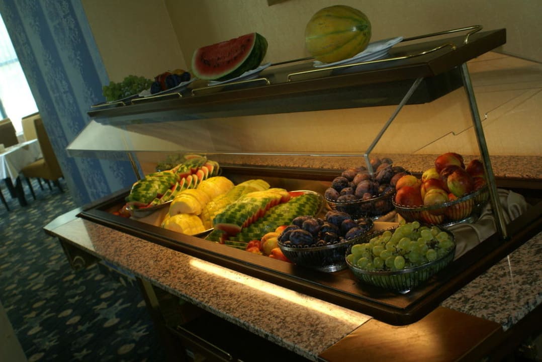 Variety of fruits Hotel Grand Primorsko Beach