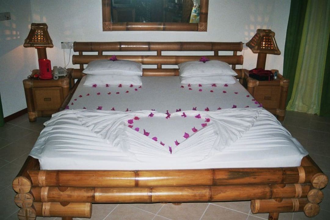 Zimmer - Strandbungalow Thulhagiri Island Resort