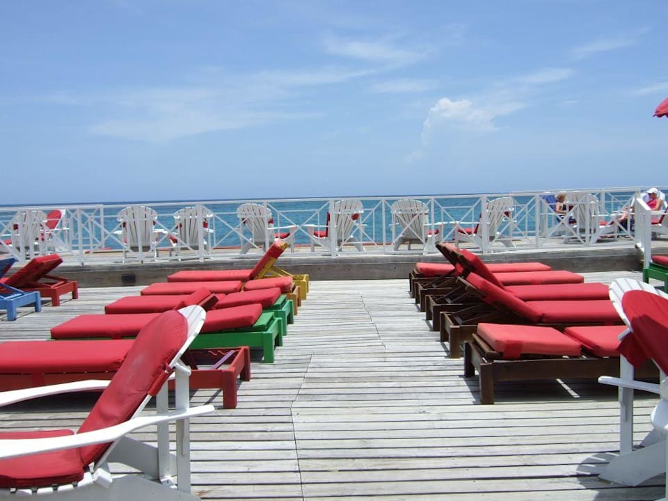 Jetty Bar Grand Muthu Club Caribbean Runaway Bay