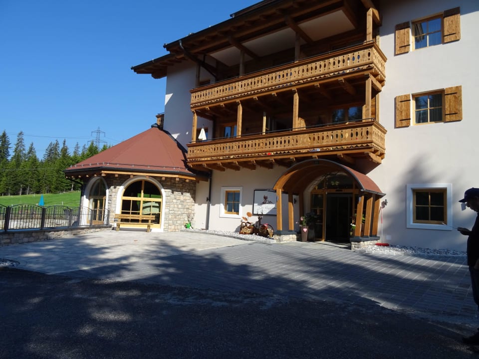 Eingangsbereich Berghotel Der Königsleitner -Adults Only
