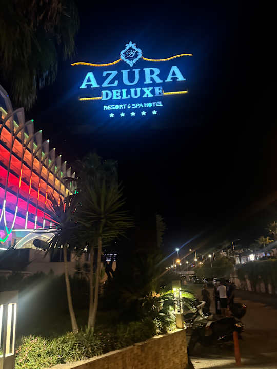 Außenansicht Azura Deluxe Resort & Spa Hotel