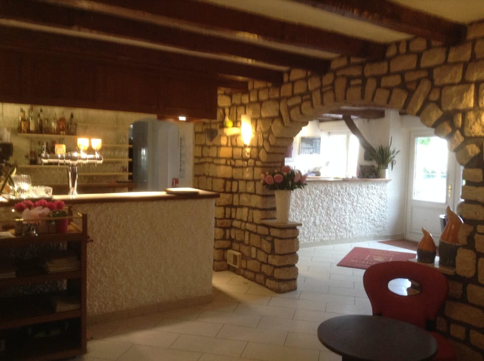 Blick von der Bar zur Rezeption Hotel Du Lac De Madine