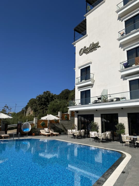 Pool Sea View Hotel
