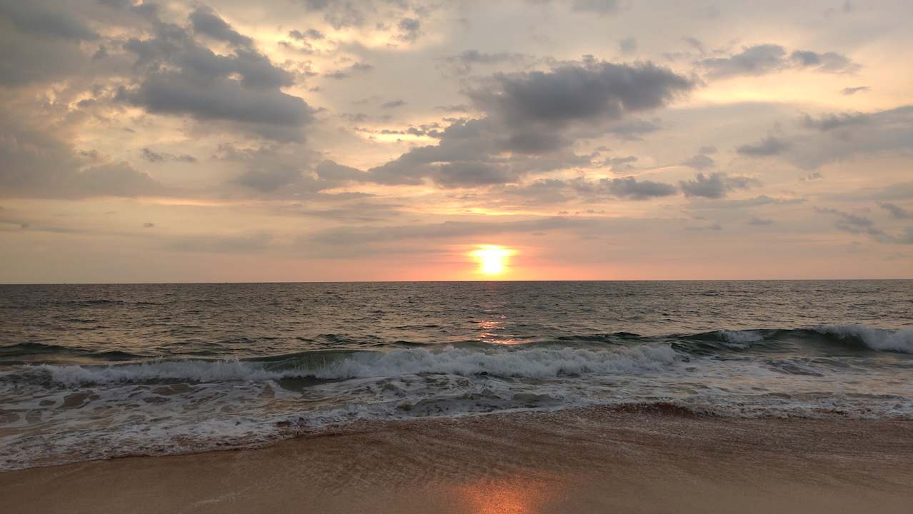 Strand Pandanus Beach Resort & Spa