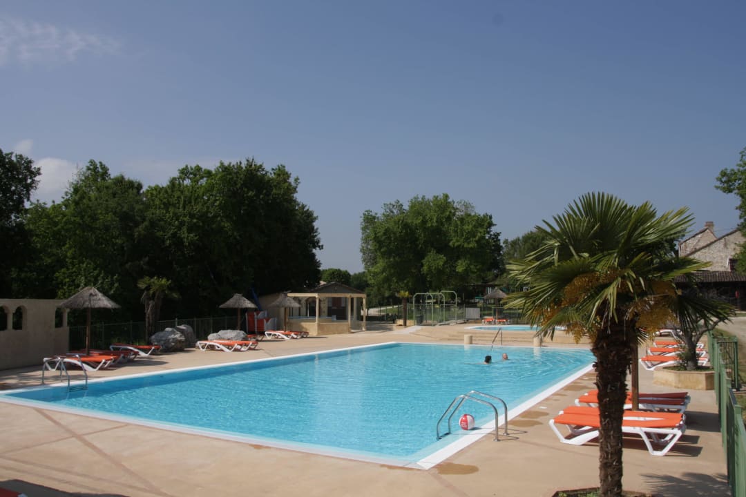Piscine Camping Naturiste Le Couderc