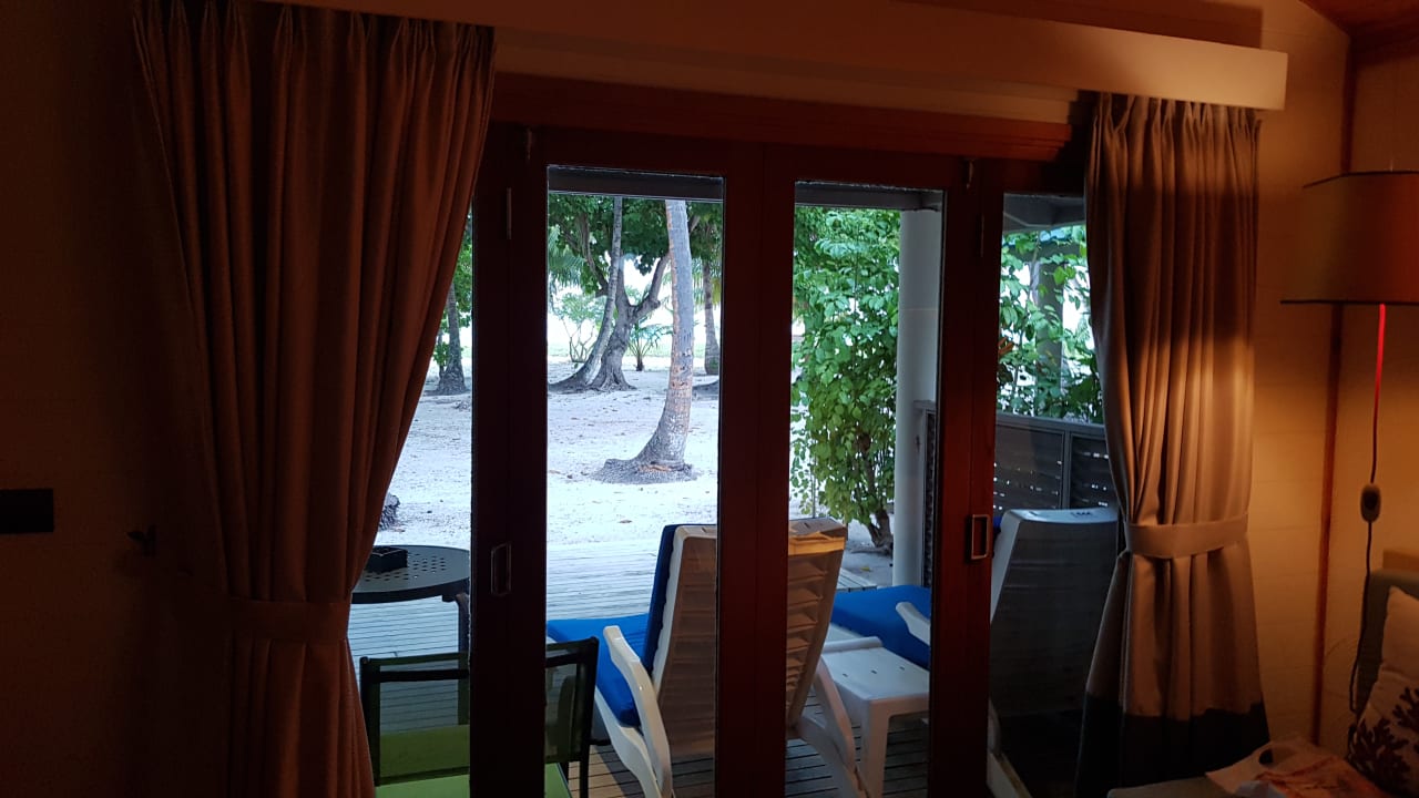 Zimmer Meeru Maldives Resort Island