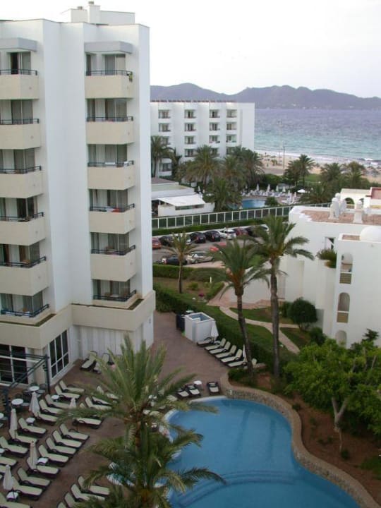 Hotel Bahia Grande Strand- Poolblick Hipotels Bahia Grande