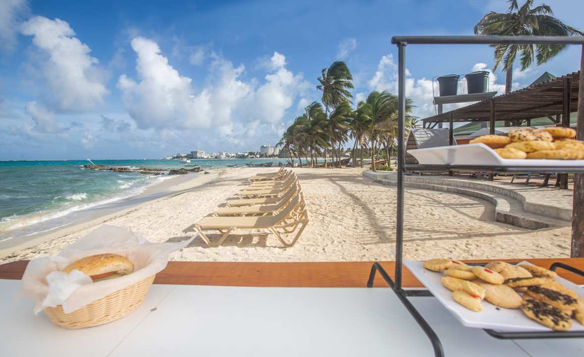 Strand Decameron Maryland