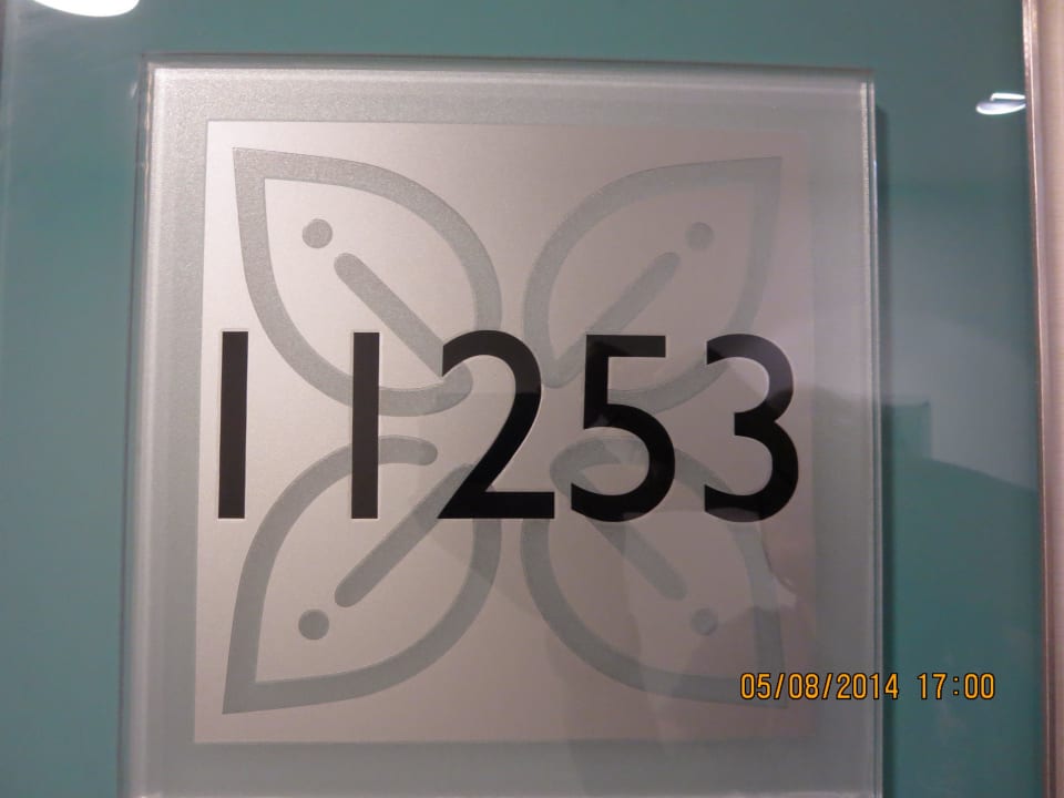 OK: 11. Stock - Zimmer 253 Hilton Garden Inn Frankfurt Airport