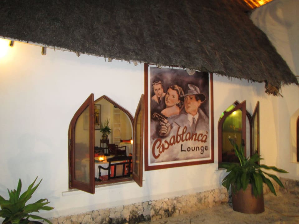 Cafe-Casablanka Sultan Sands Island Resort & Spa