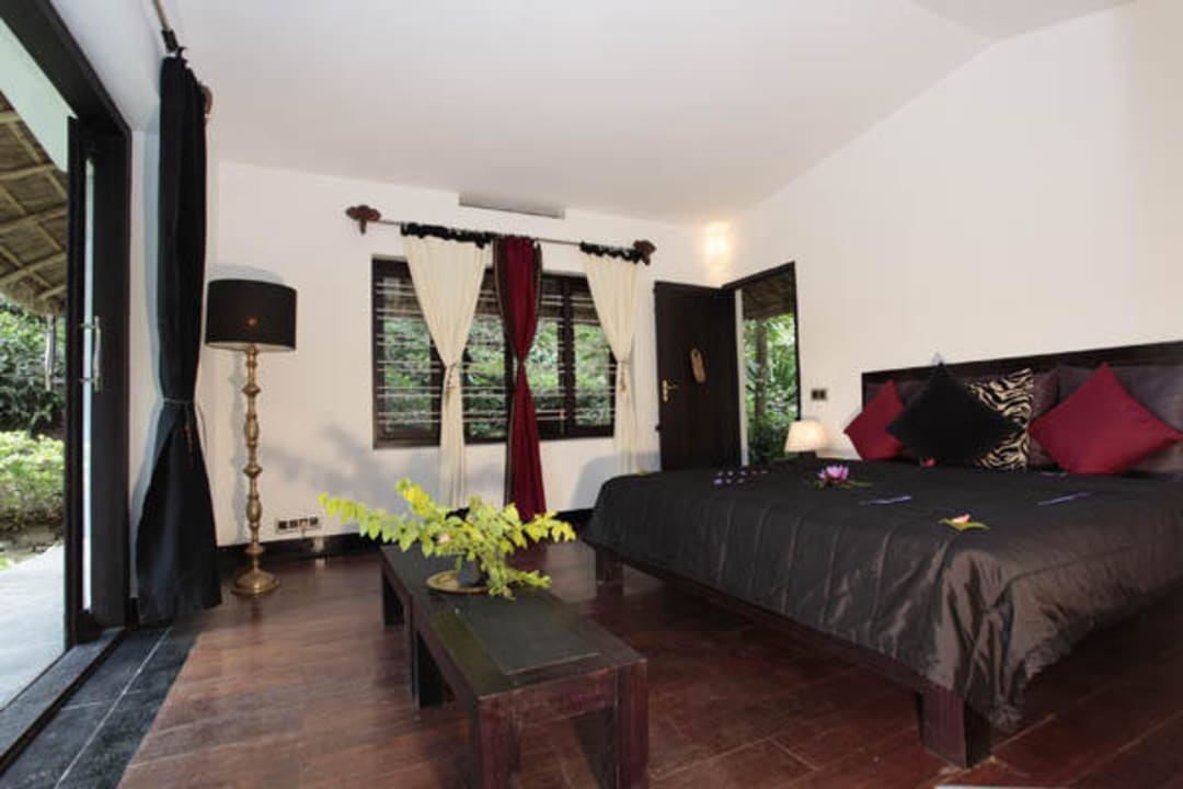 Honeymoon Cottage Hotel Shalimar Spice Garden Resort