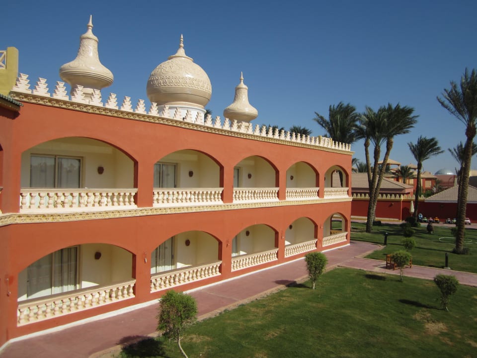 August 2013 Pickalbatros Alf Leila Wa Leila Resort - Neverland Hurghada