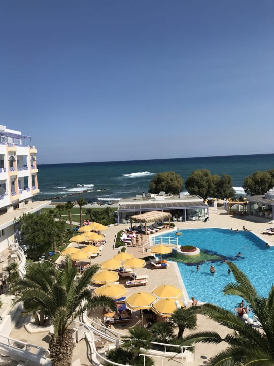 Pool Hotel Serita Beach